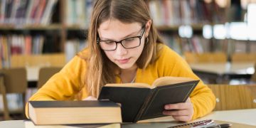 Gosta de uma boa leitura? Separamos 4 livros sobre sustentabilidade pra você