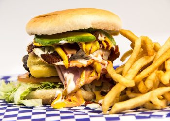 Dia Nacional de Combate ao Colesterol: como a alimentação pode prevenir a doença